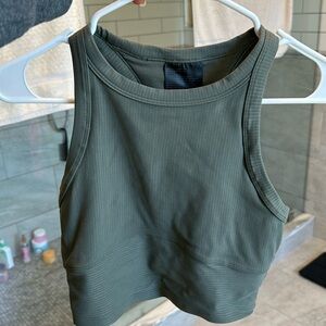 lululemon crop top army green, size 4, bra pads not included